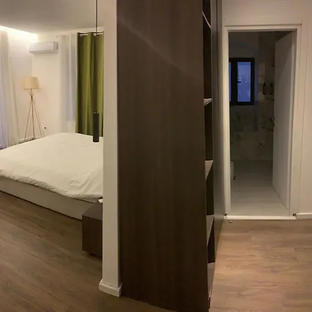 Апарт-отель Milo's *