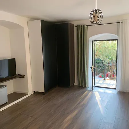 Milo's アパートホテル *