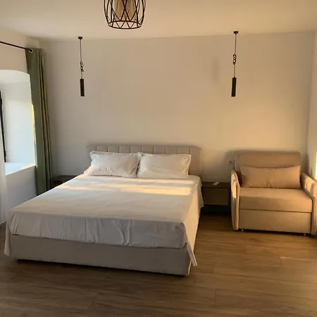 Milo's Hotel apartamentowy Dhërmi