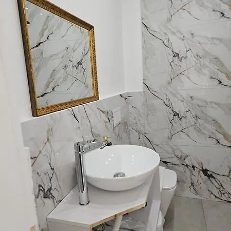 Milo's Hotel apartamentowy Dhërmi